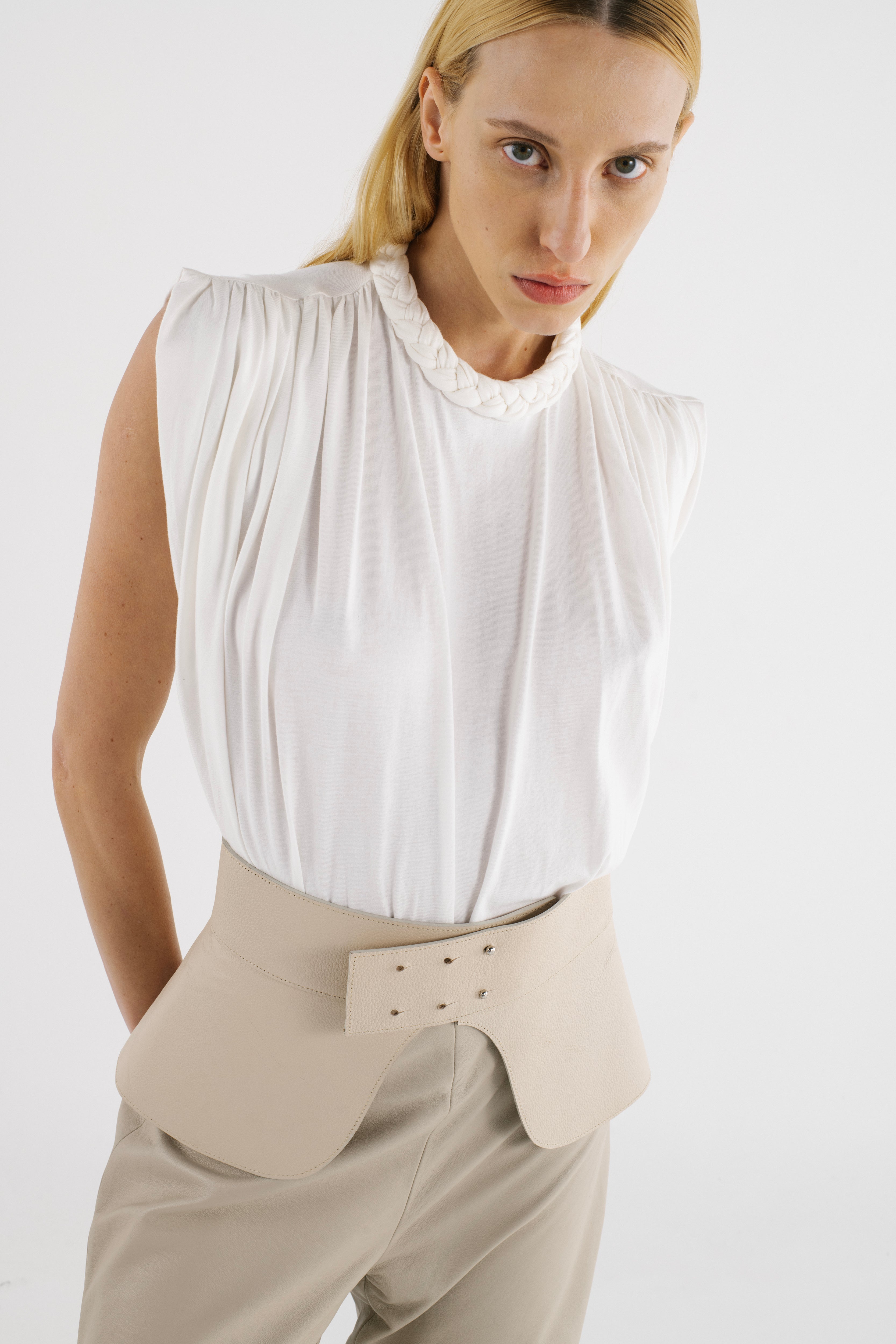 SHORT SLEEVE BRAIDED T-SHIRT