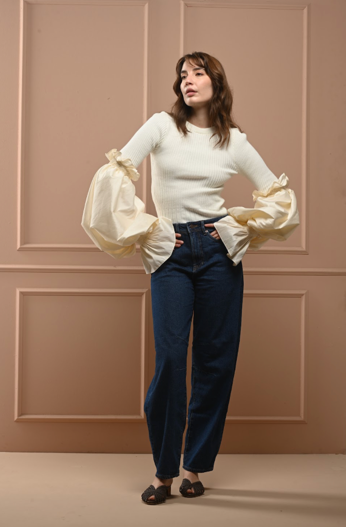 OLA BARREL HIGH RISE JEANS