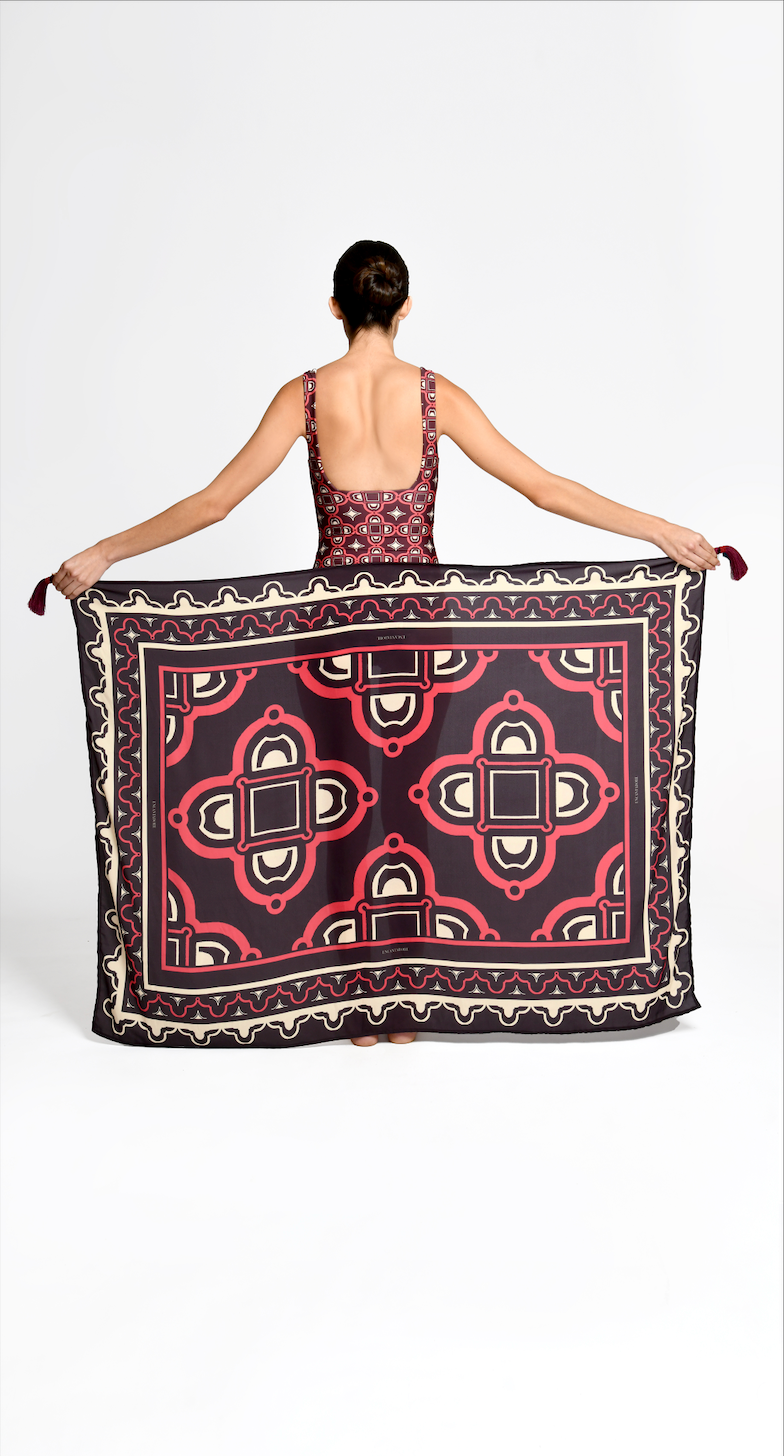 TAYLOR TAPETTO SARONG