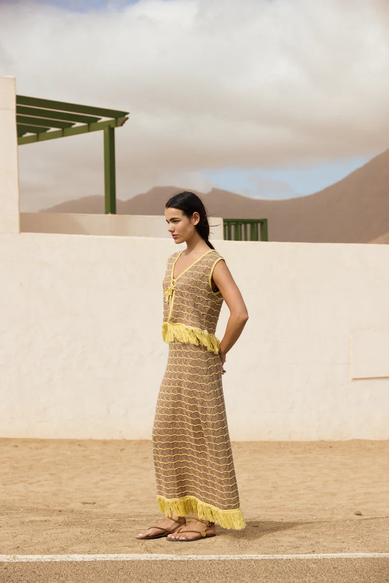 CAMARIA SAND SET