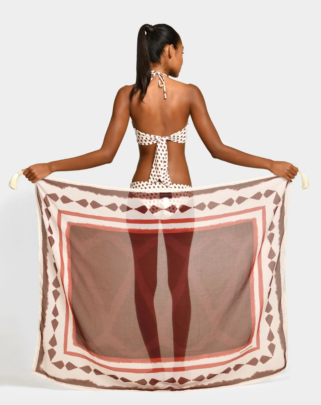 TAYLOR MOLLIS RED SARONG