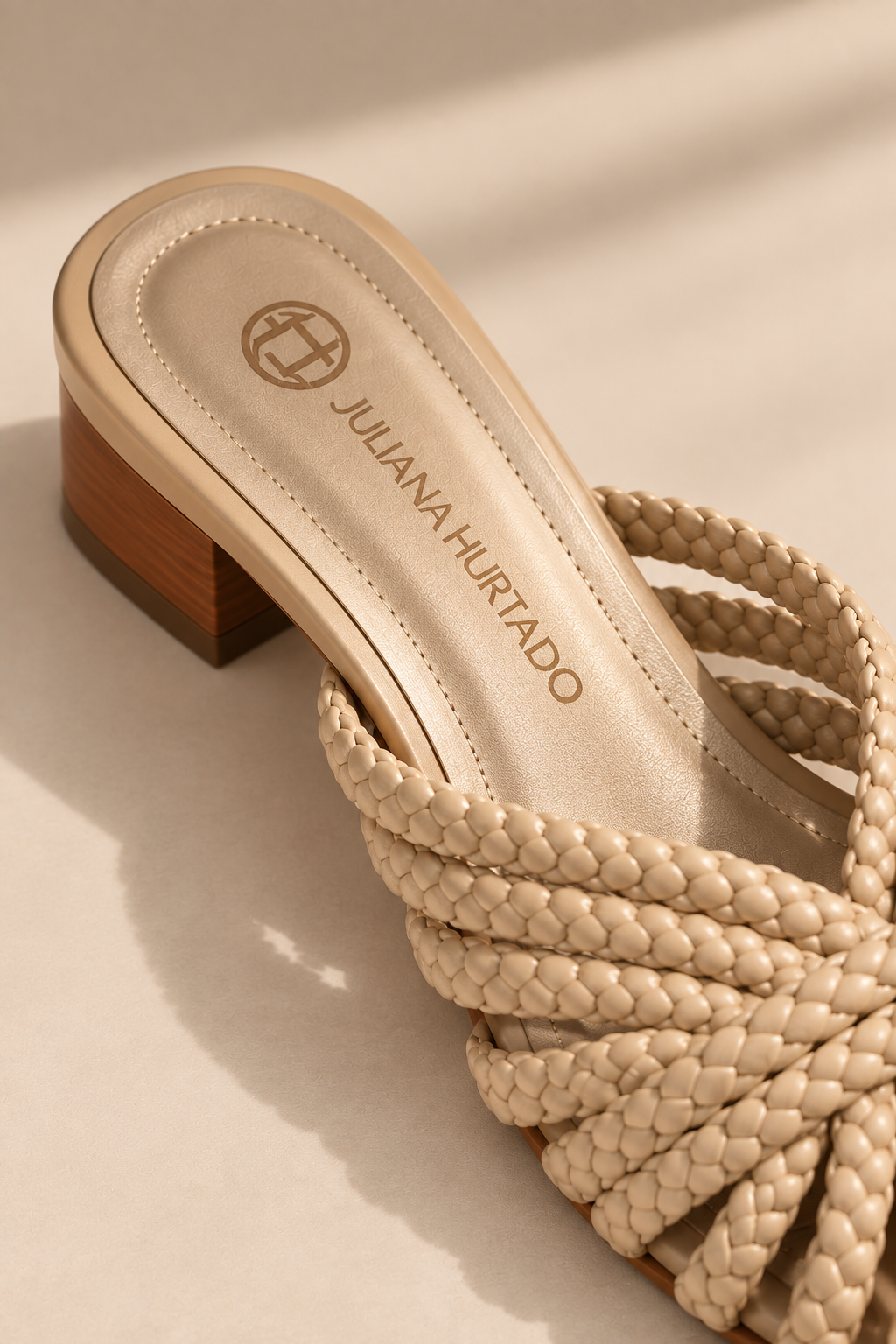 MANILA SANDALS