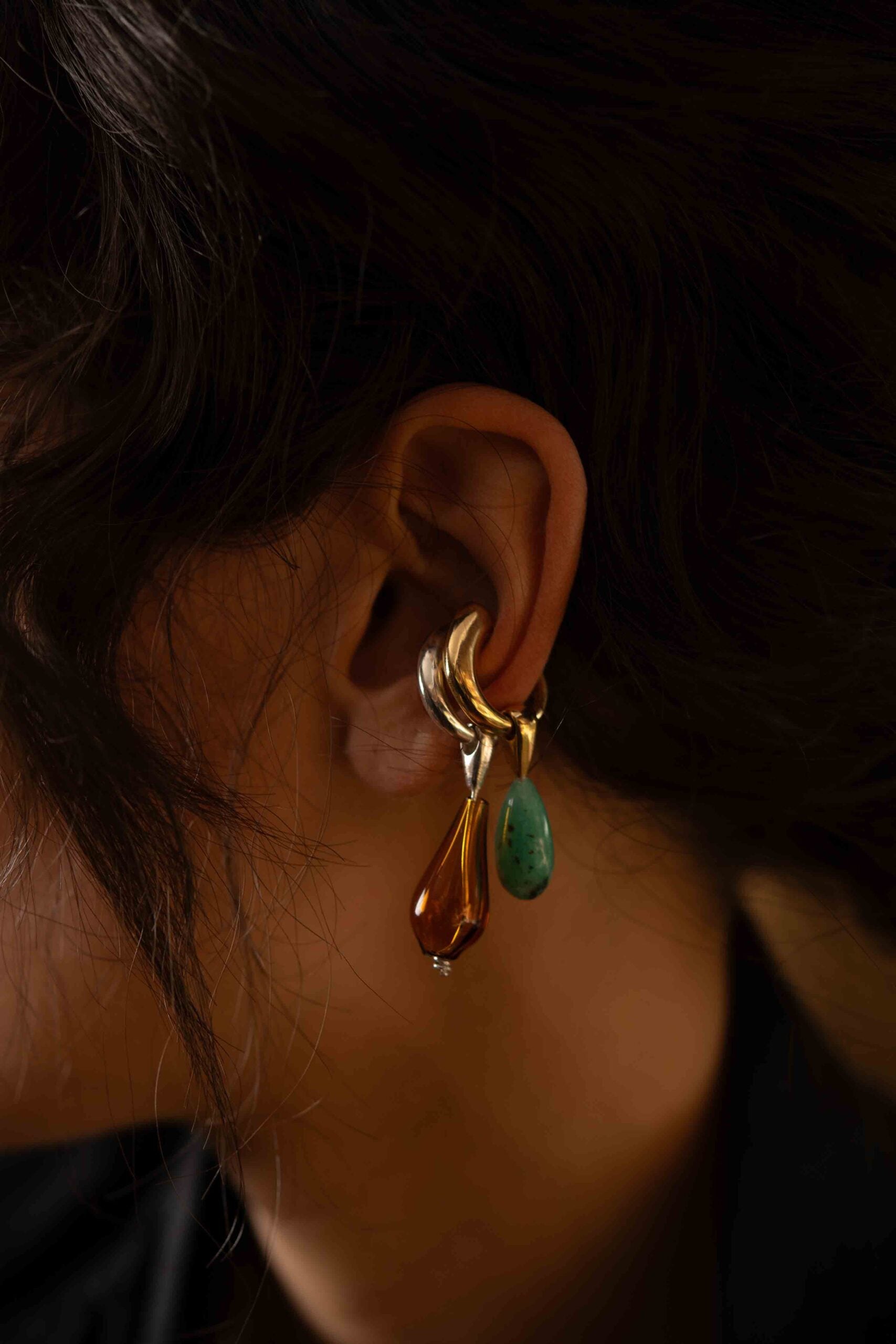 ENSO DROP EAR CUFF ESMERALDA