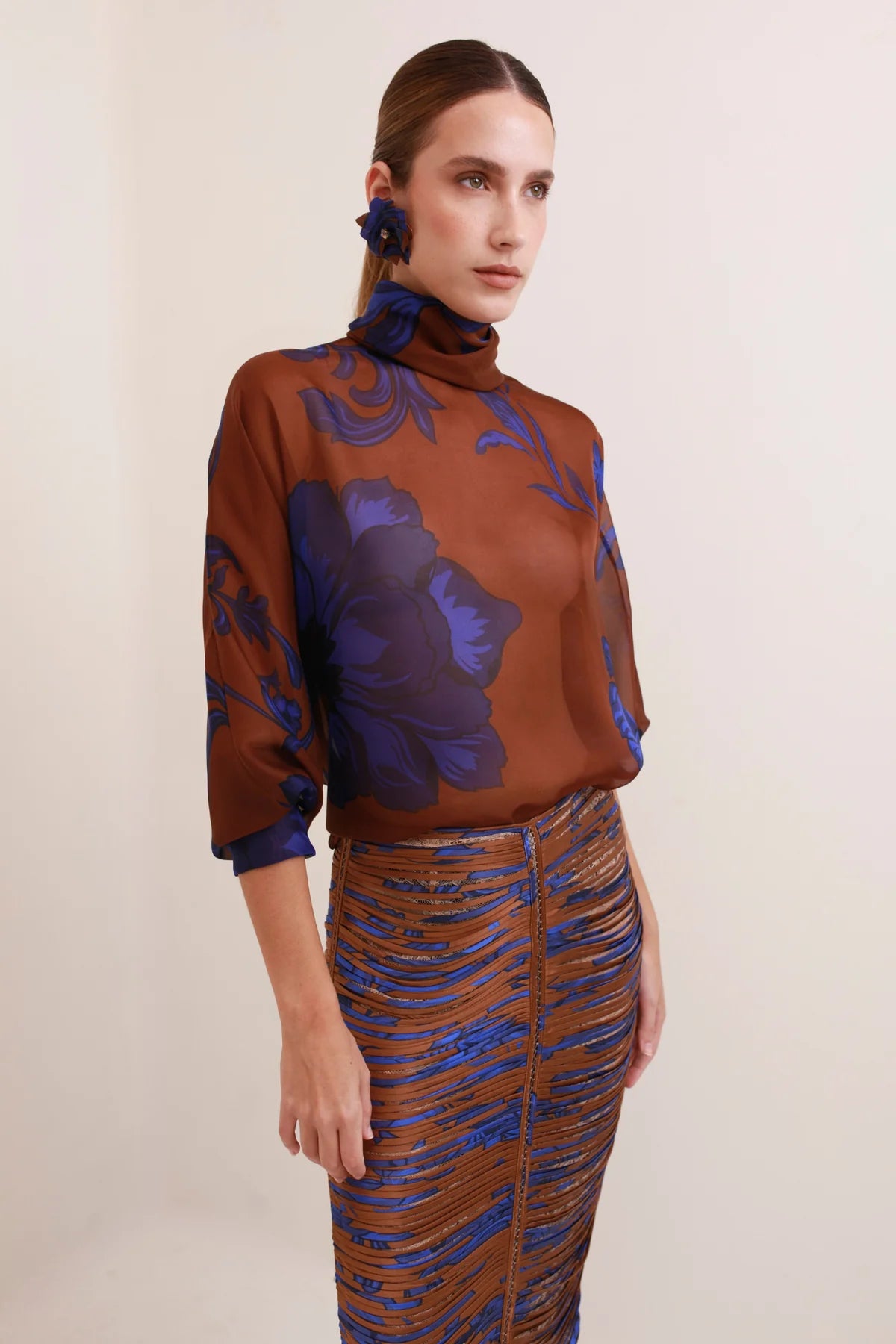 GARDEN LONG SLEEVE BLOUSE