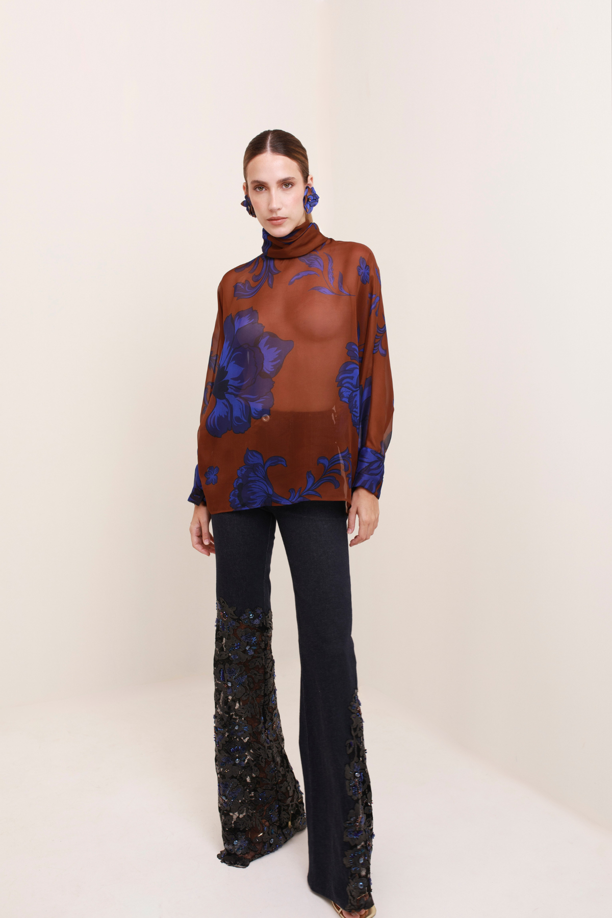 GARDEN LONG SLEEVE BLOUSE