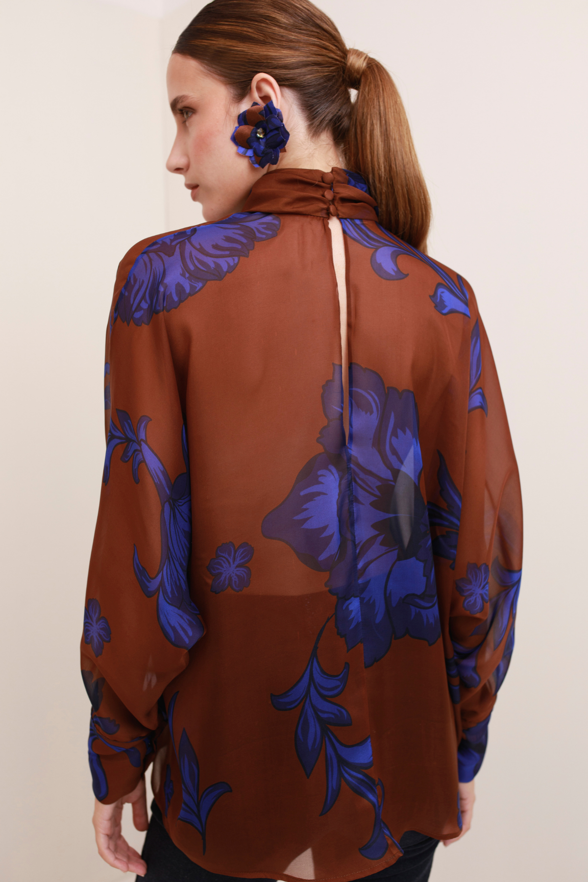 GARDEN LONG SLEEVE BLOUSE