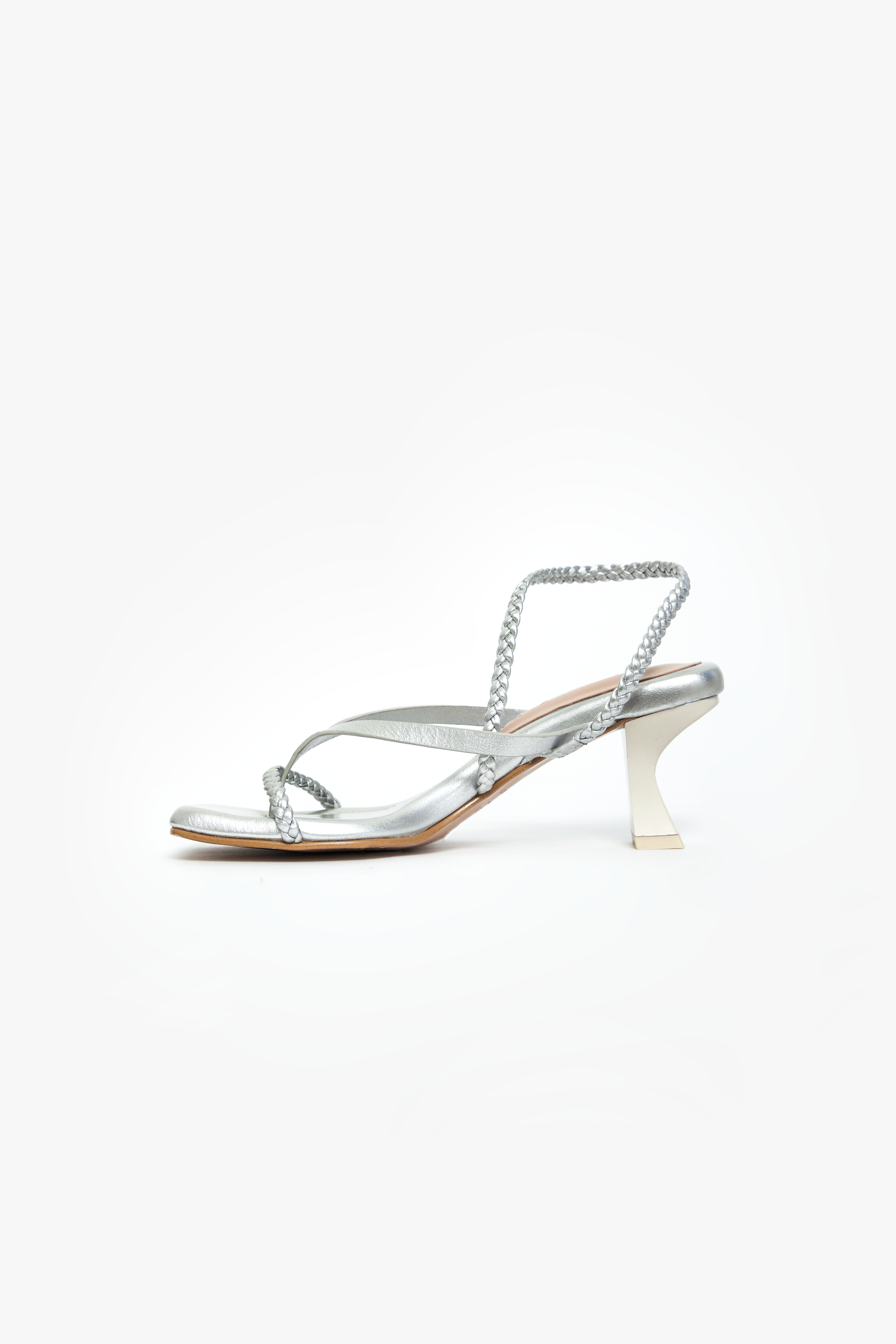 MACA SANDALS