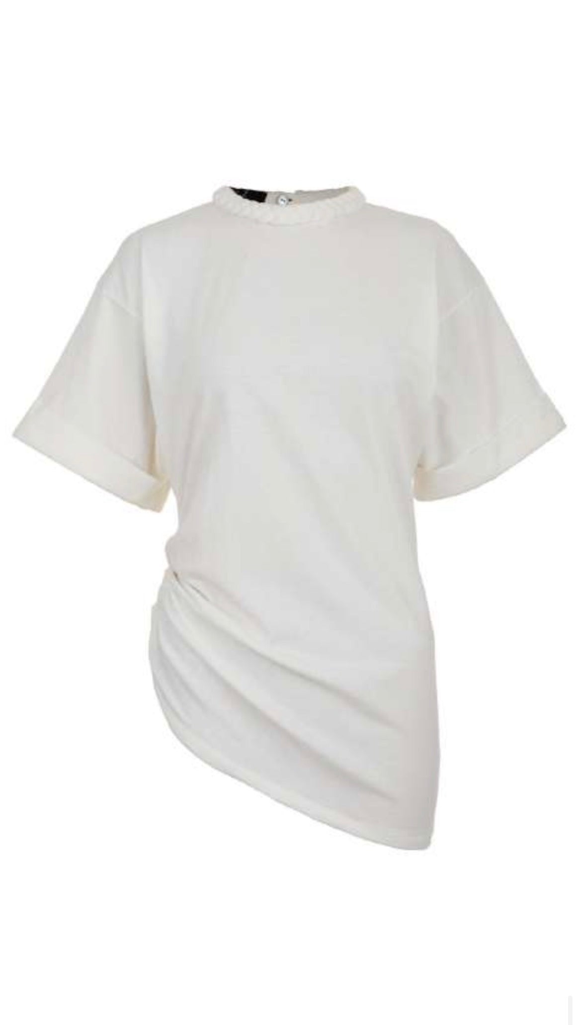 CAMISETA RECOGIDA CUELLO TRENZA