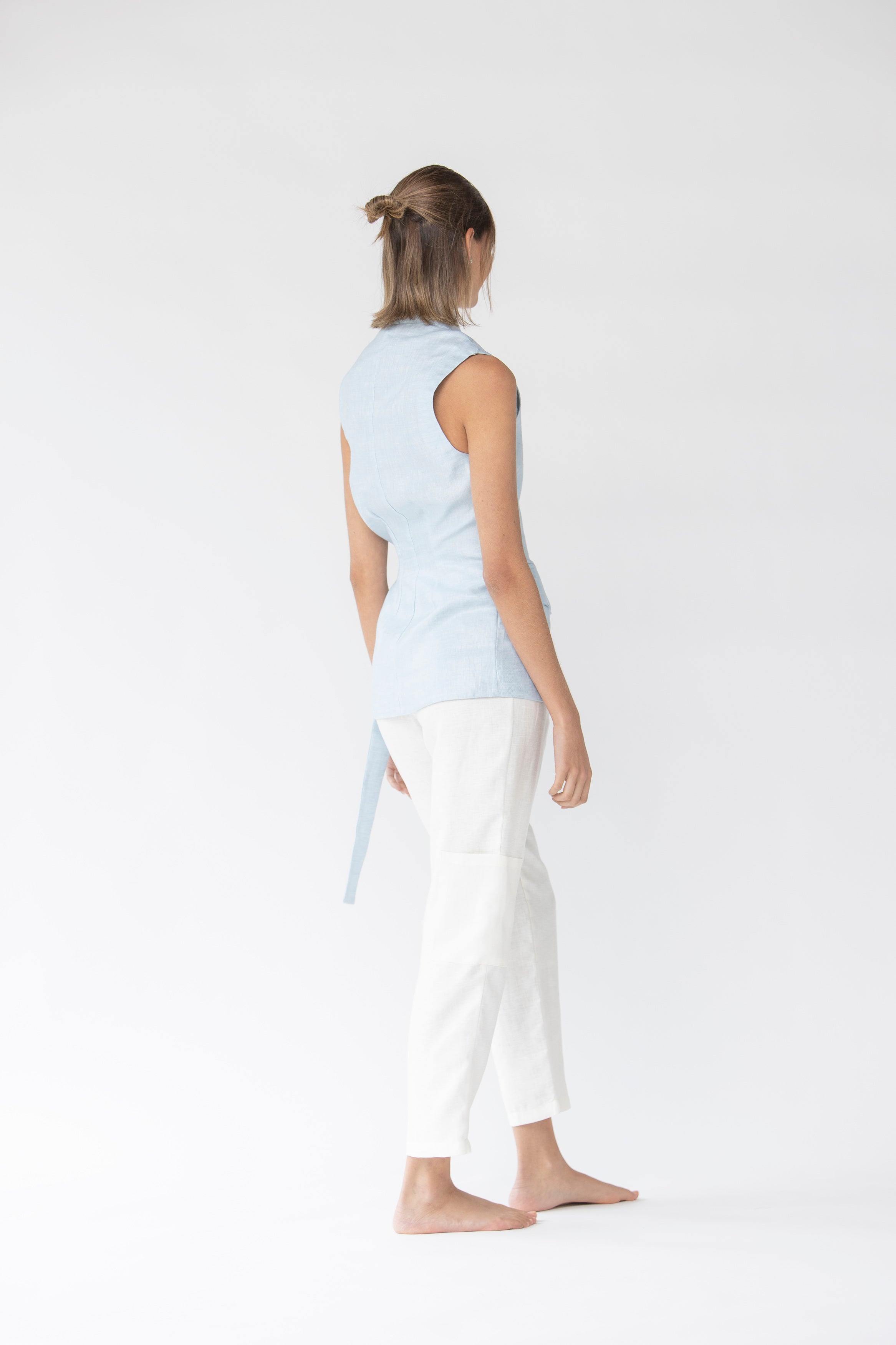 MISTRAL VEST EN LINO PHILEA