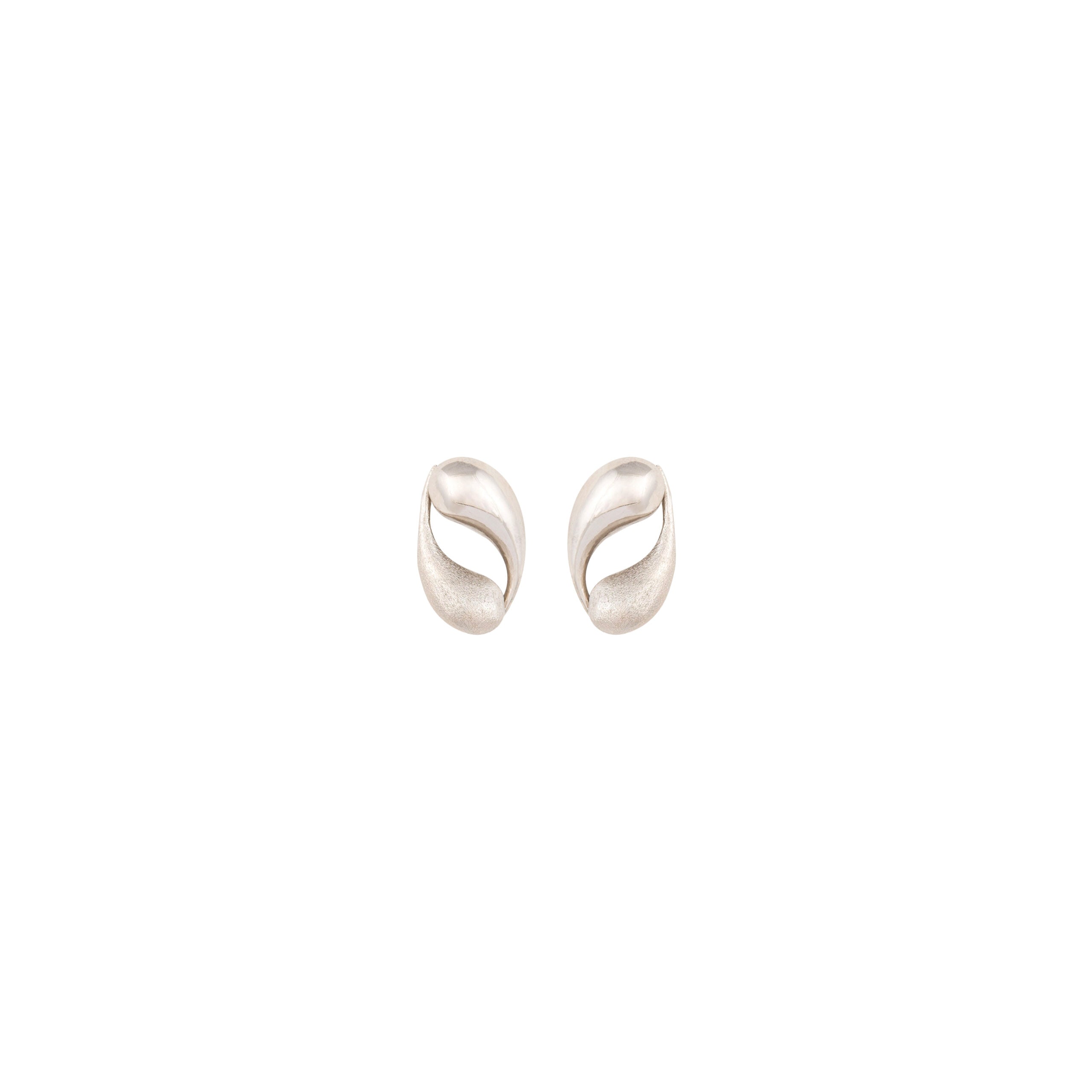 MINI OLAS EARRING