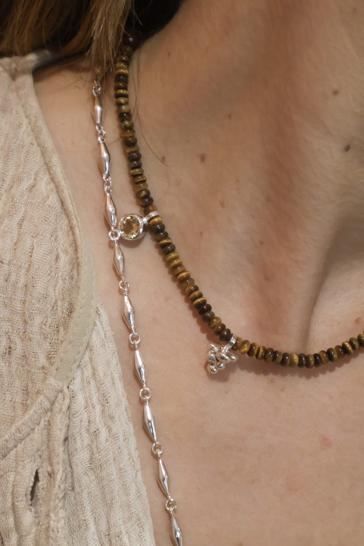 MILPA NECKLACE OJO DE TIGRE