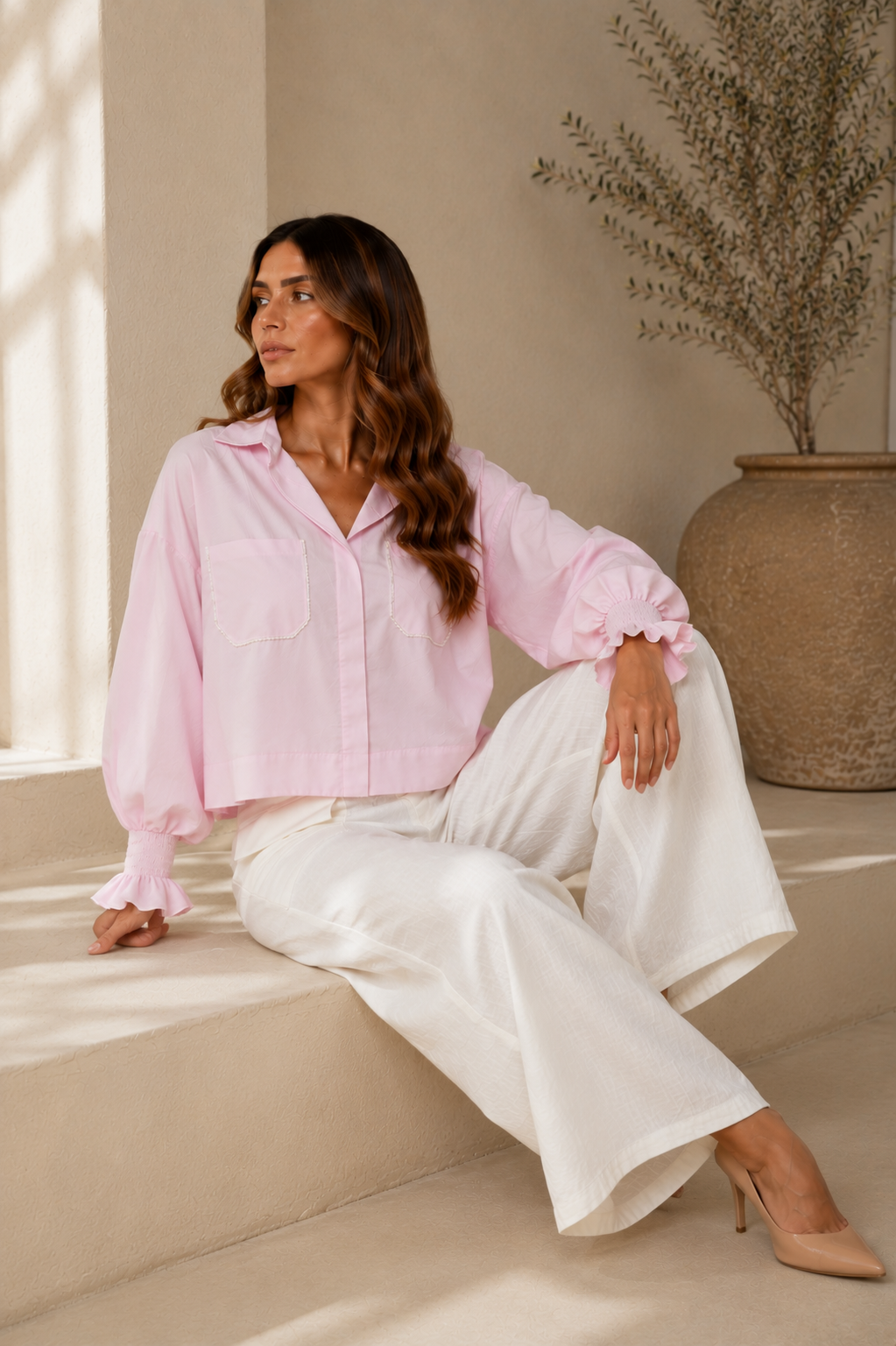 CAMISA BOLSILLOS BORDADO Y PERLAS