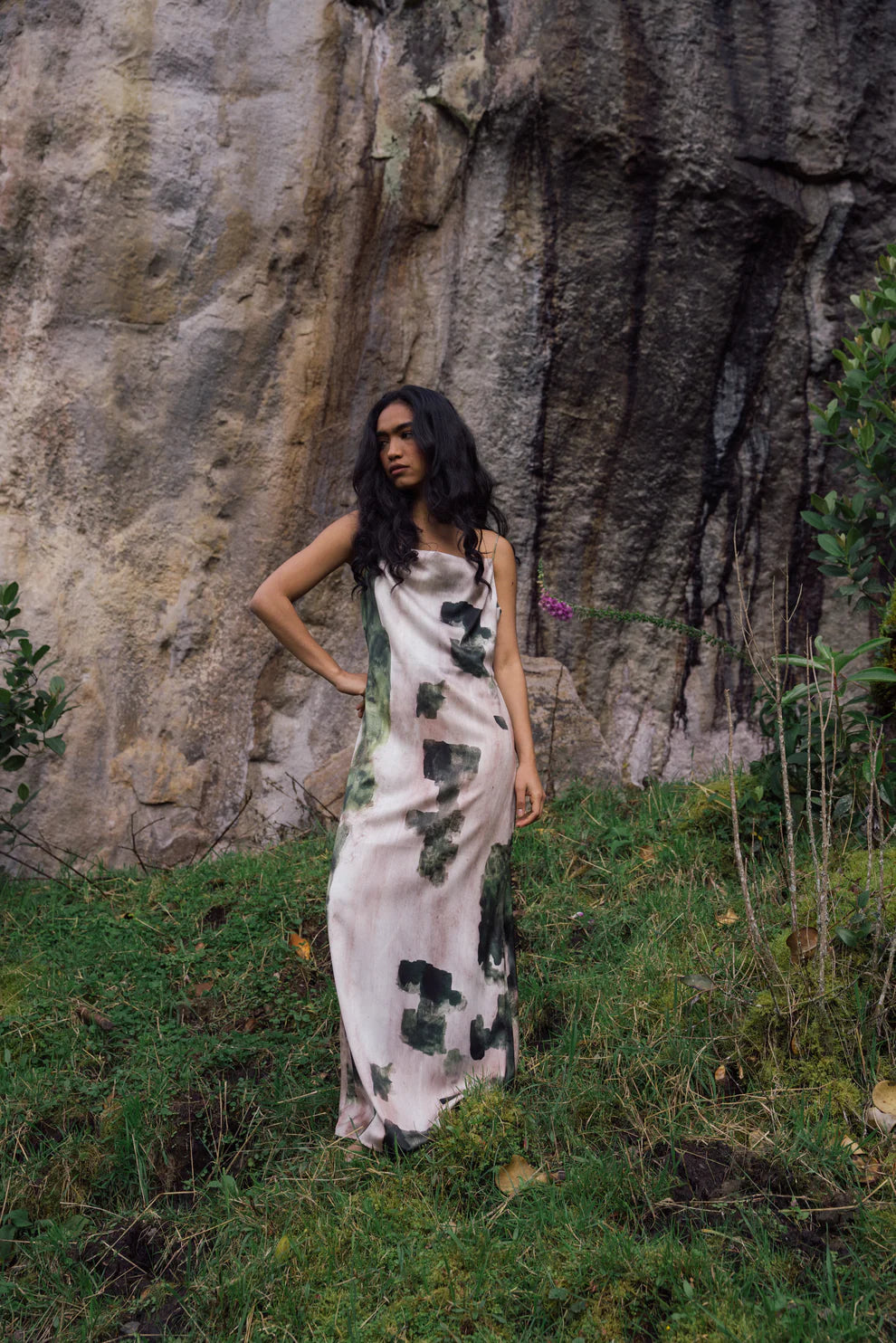 VIBEZA DRESS